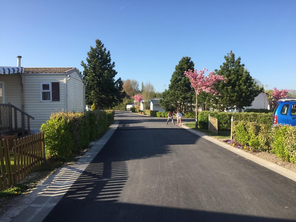 Camping Caravaning Les Cerisiers Berck Sur Mer Verton Dış mekan fotoğraf